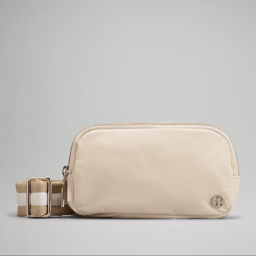 Everywhere crossbody bag lululemon